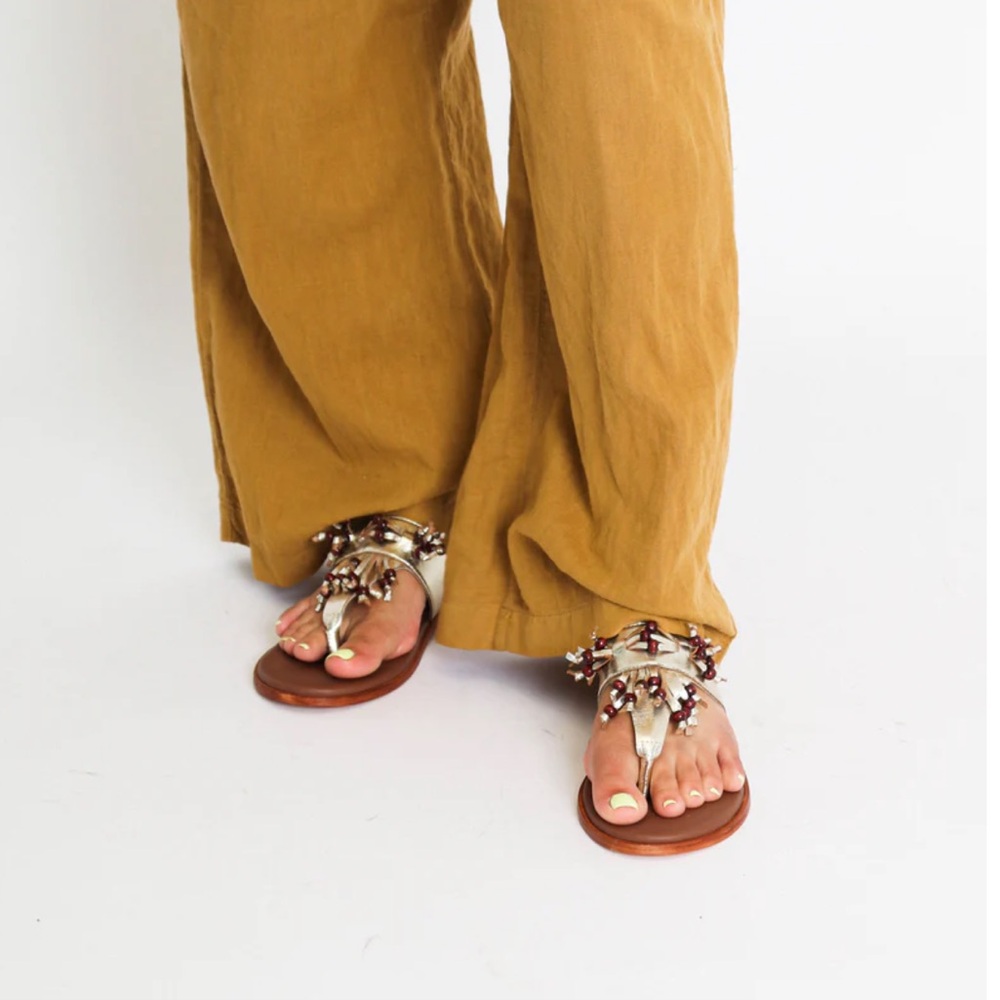 Free People Sadie Fringe Gold Metallic Sandals New! - Picture 2 of 14
